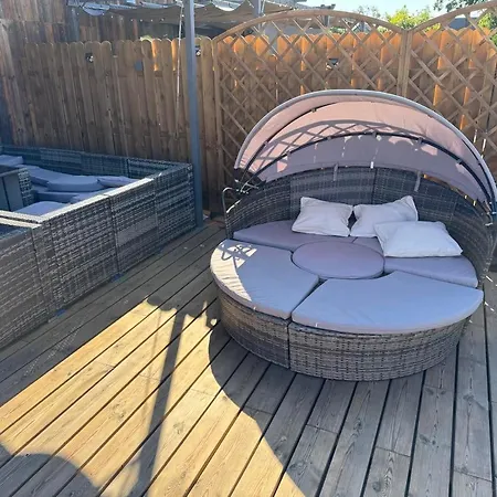 Sielski Zaulek Guciow U Dorotki -Basen,Jacuzzi,Sauna Exterior photo